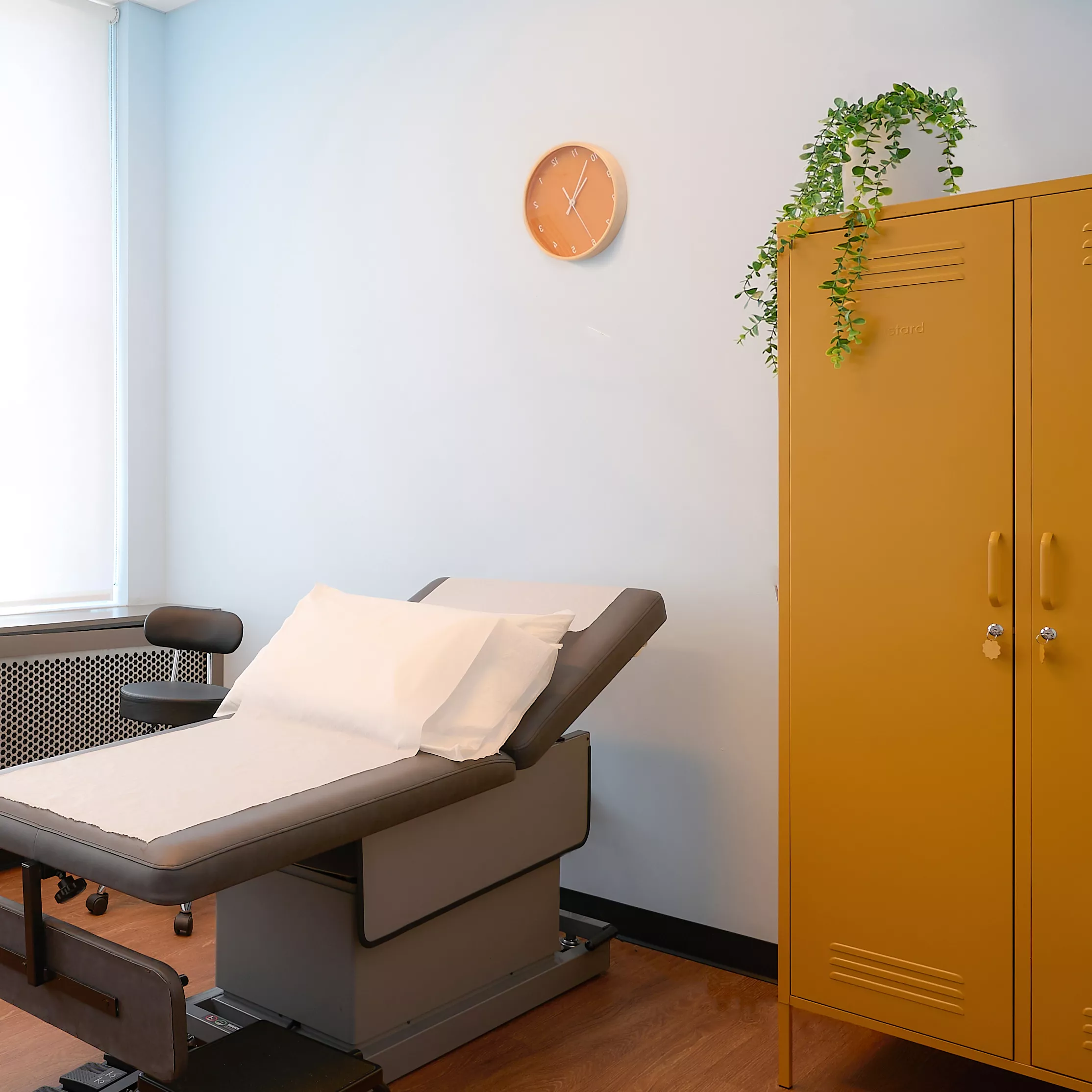 The exam room at our Union, NJ vein clinic office.